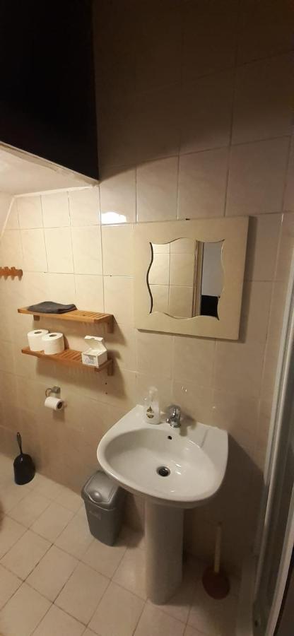 Iru, Not For Parties, Not A Hotel, Room With No Kitchen Amsterdam Exteriér fotografie