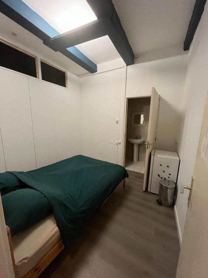 Iru, Not For Parties, Not A Hotel, Room With No Kitchen Amsterdam Exteriér fotografie